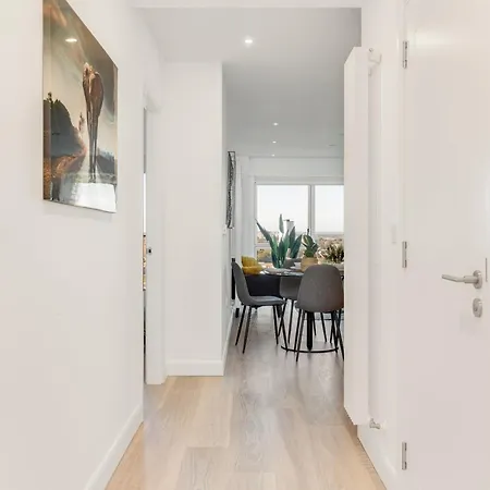 Urban Luxe Retreat Apartment London Exterior photo