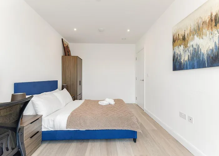 Urban Luxe Retreat